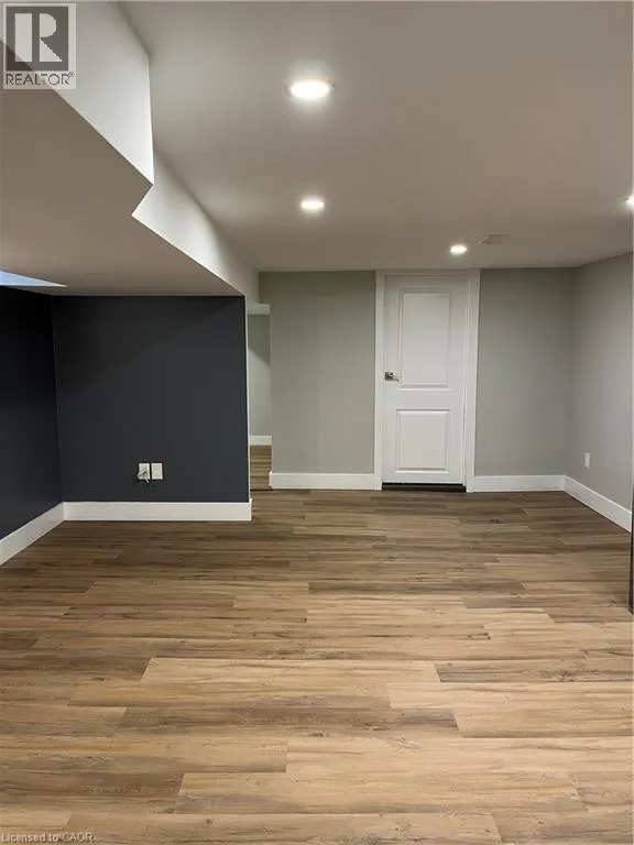 23 ROSEMONT Avenue Unit# Basement, #Basement