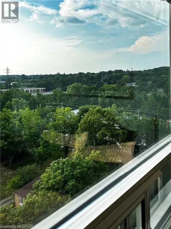 3227 KING Street E Unit# 1011, #1011