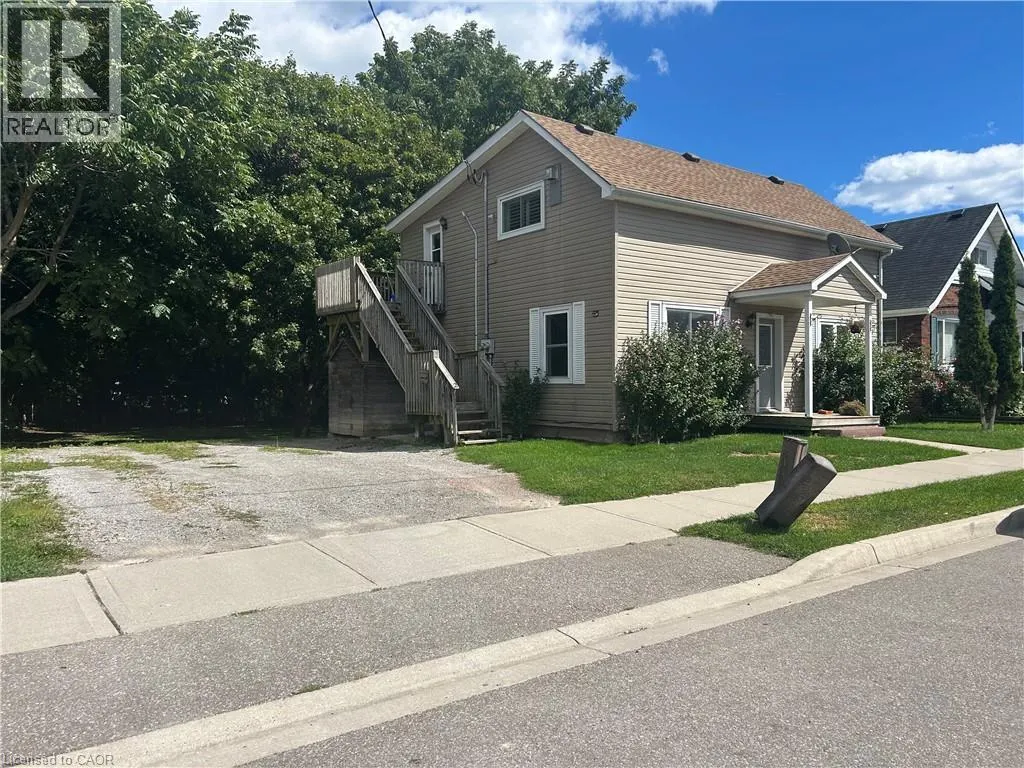 135 HEAD Street S
