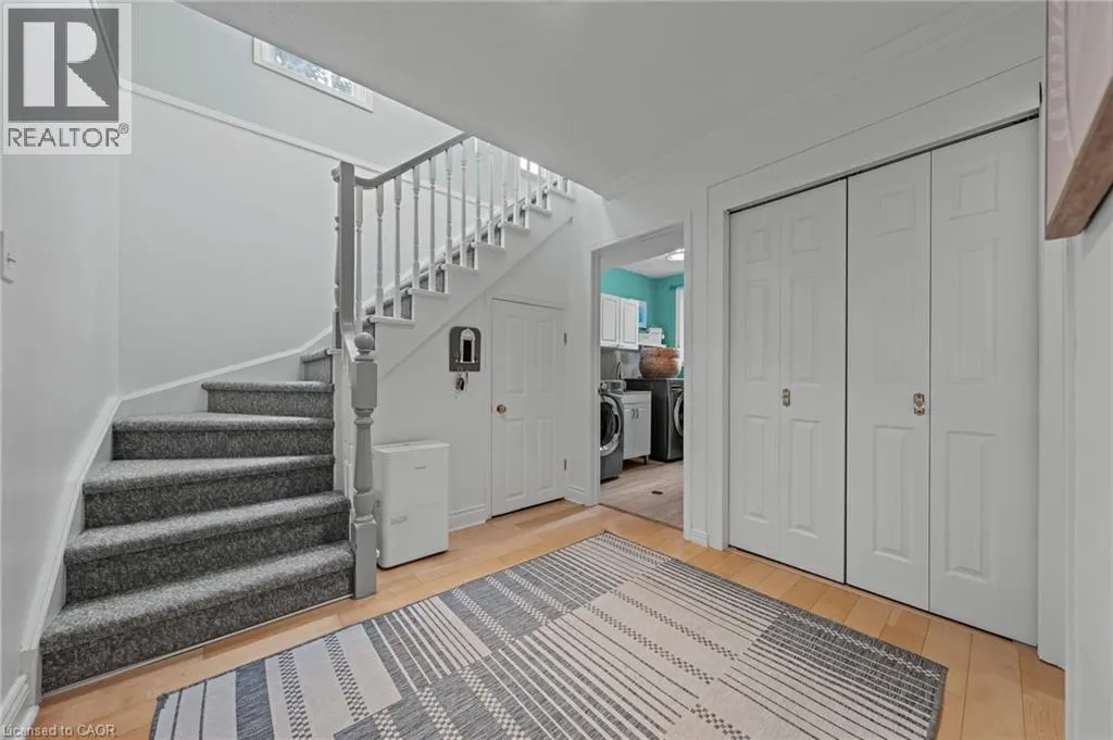 341 GEORGE Street N Unit# 4, #4