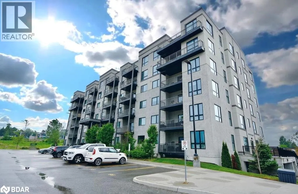 299 CUNDLES Road E Unit# 208, #208