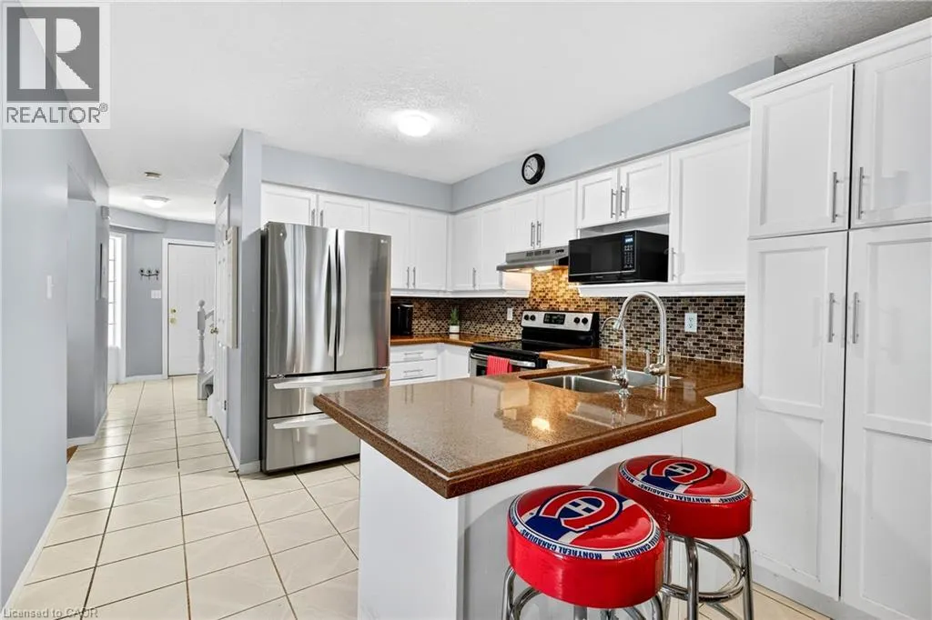 199 GATEHOUSE Drive