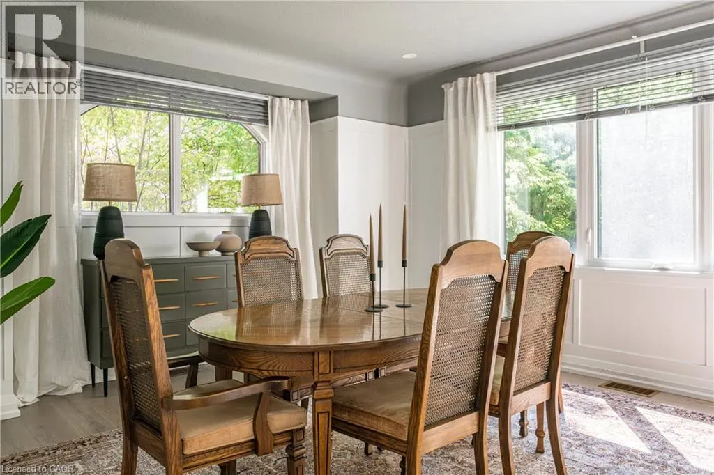 3 OAKWOOD Place