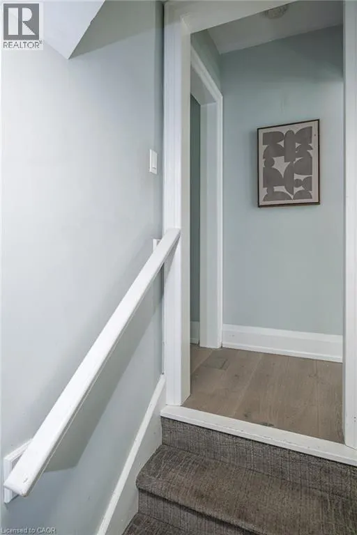 3 OAKWOOD Place
