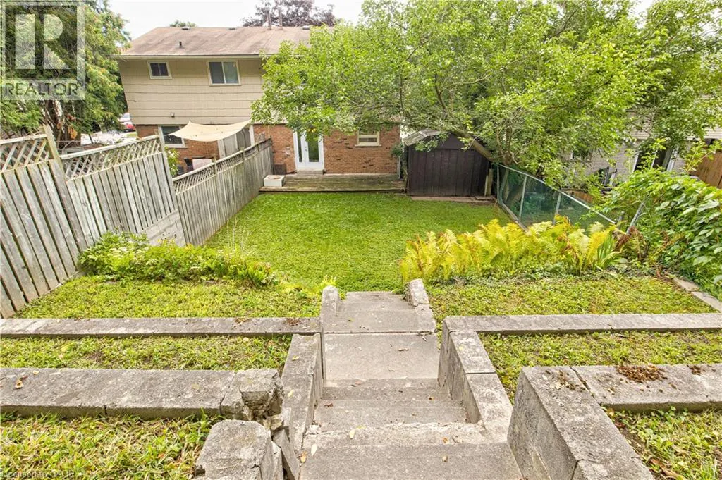 171 WOODSIDE Avenue