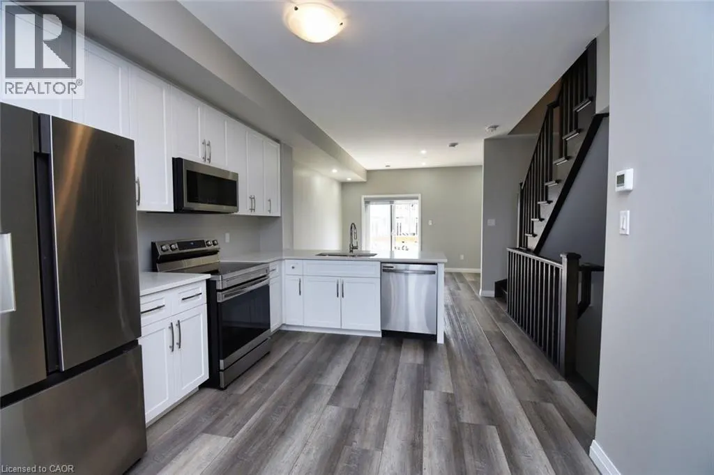 720 GREY Street Unit# 70, #70