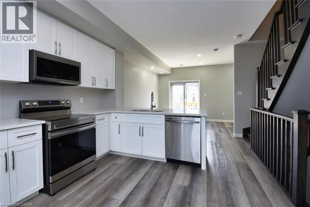 720 GREY Street Unit# 70, #70