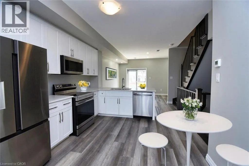720 GREY Street Unit# 70, #70
