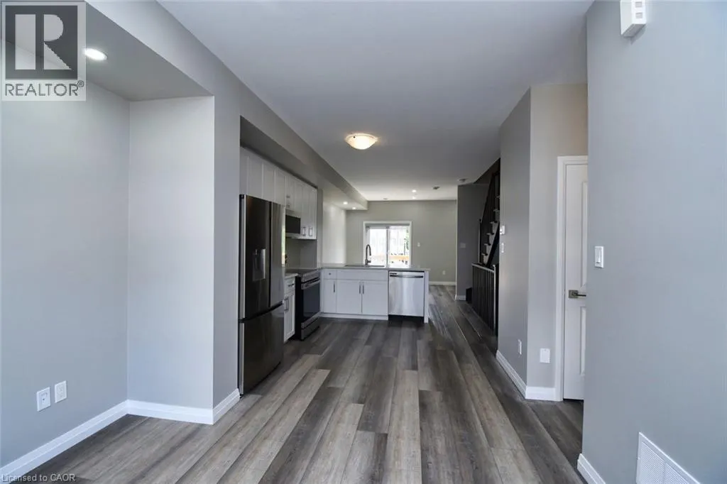 720 GREY Street Unit# 70, #70