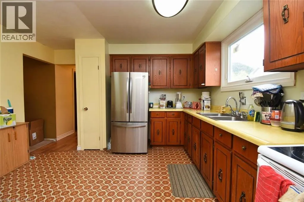 1406 HEADON Road