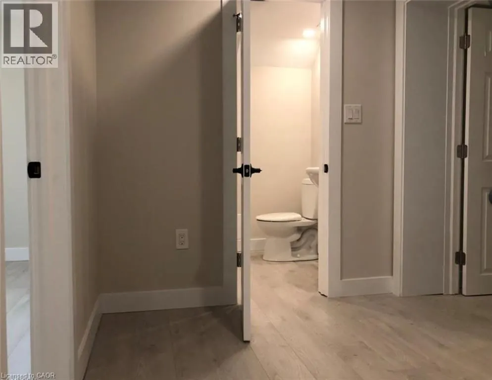 7 CHALMERS Street Unit# lower, #lower