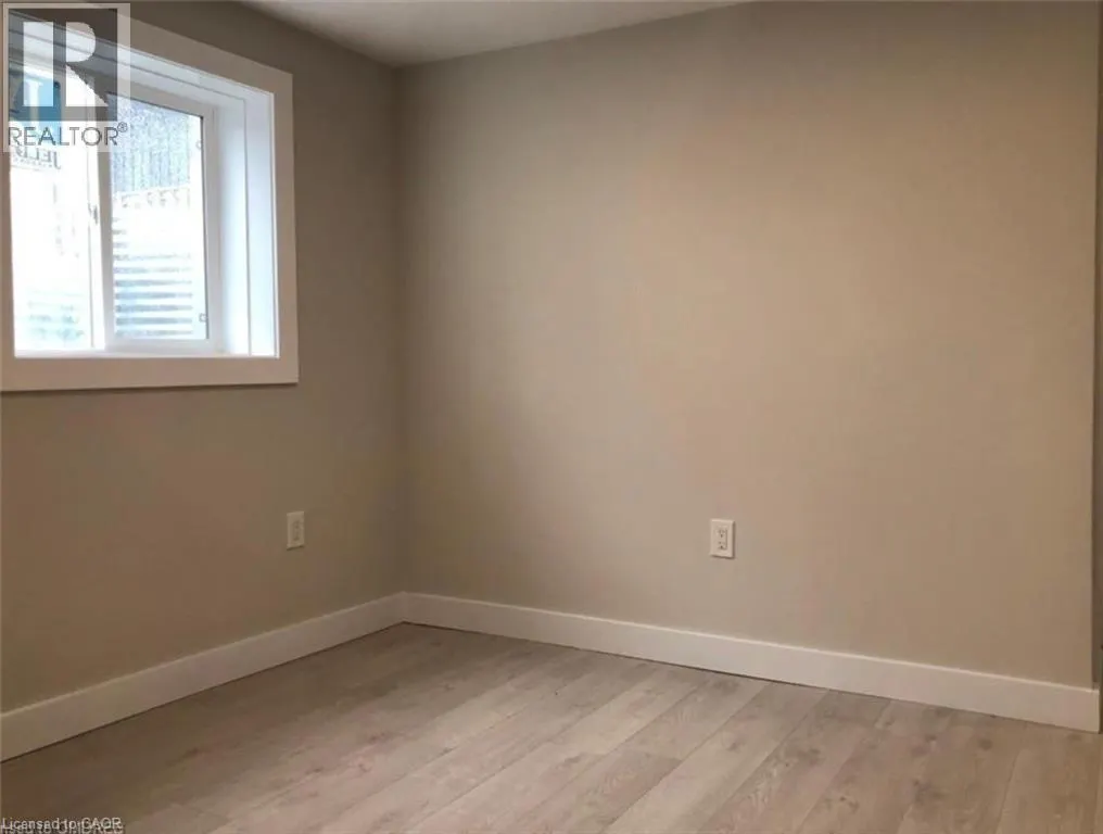 7 CHALMERS Street Unit# lower, #lower