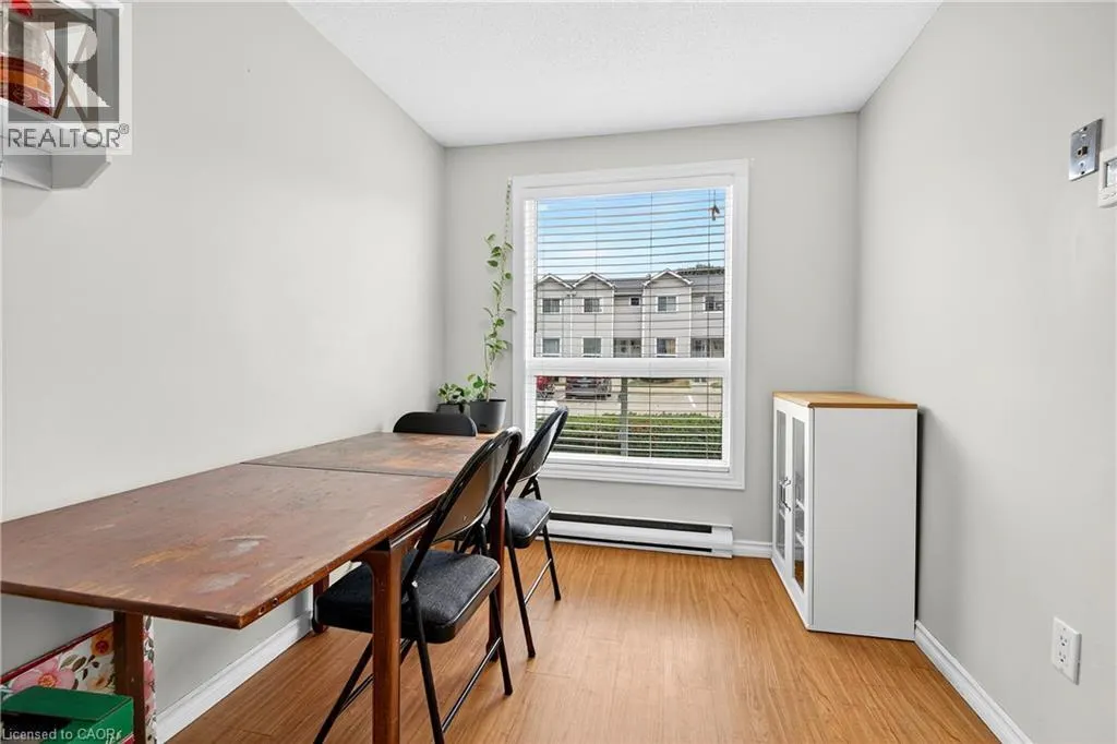 476 GREY Street Unit# 4, #4