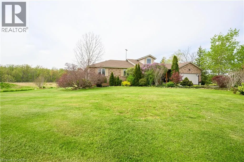 390 MOUNTAIN Road
