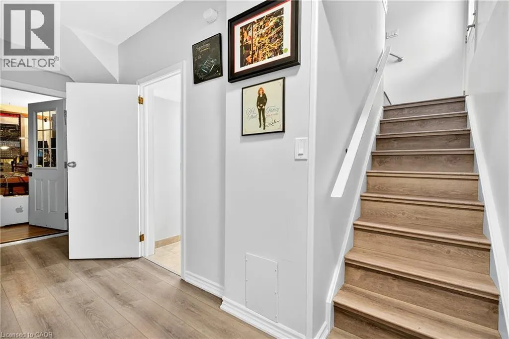 4542 NANCY Drive