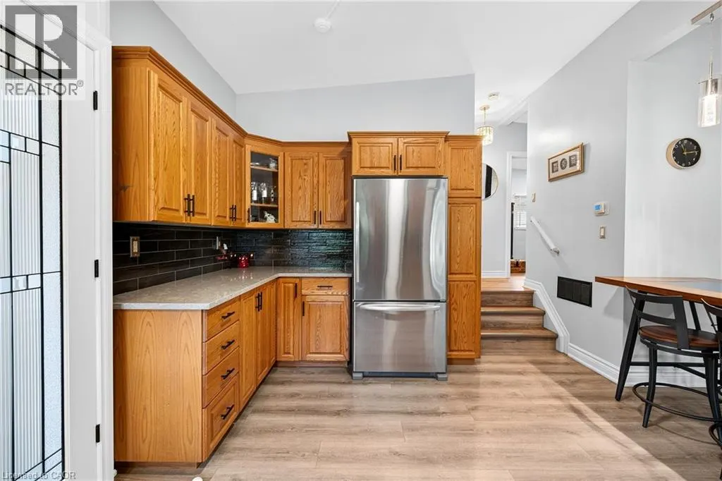 4542 NANCY Drive