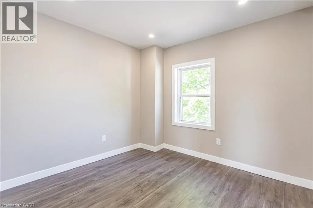279 WILLIAM Street Unit# 2, #2