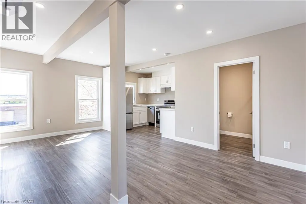 279 WILLIAM Street Unit# 2, #2