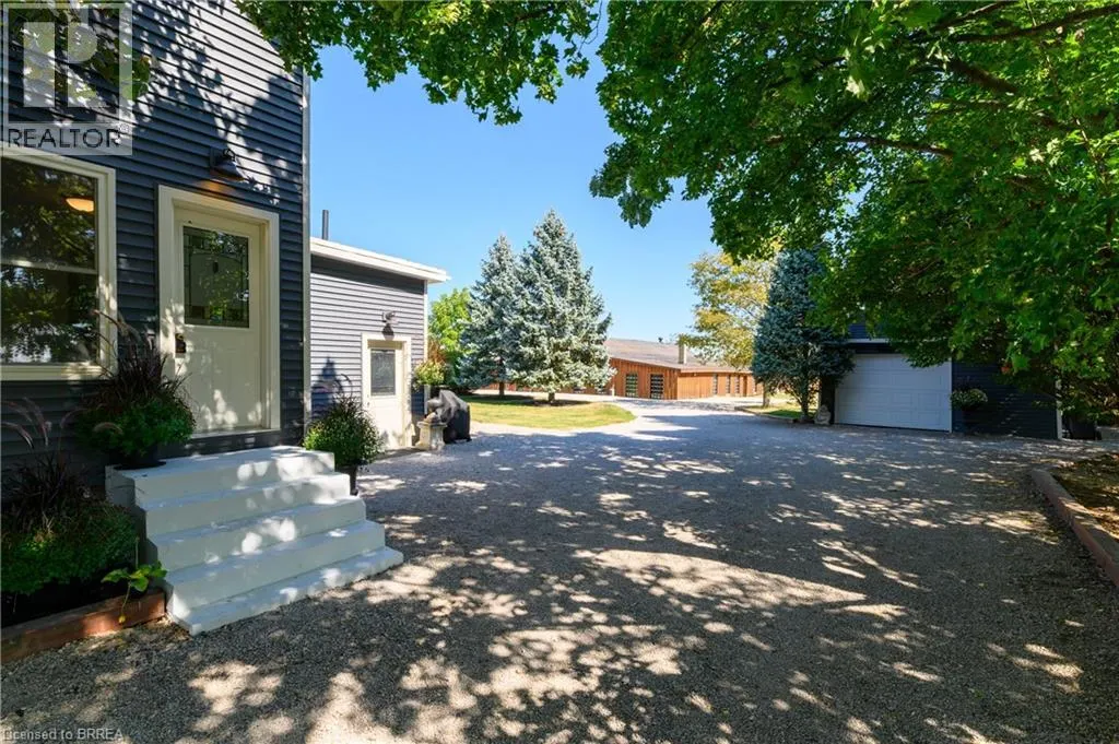 2884 COCKSHUTT Road