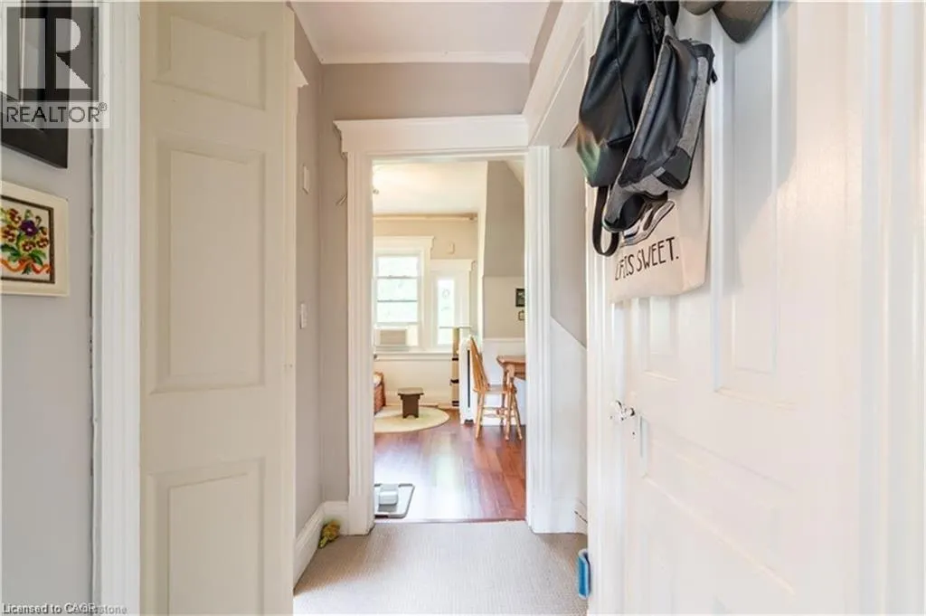 225 QUEEN Street S Unit# 3, #3