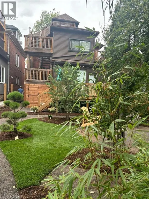 225 QUEEN Street S Unit# 3, #3