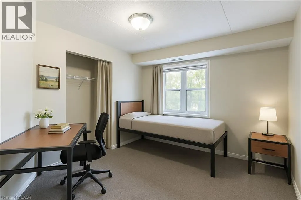 261 LESTER Street Unit# 301, #301