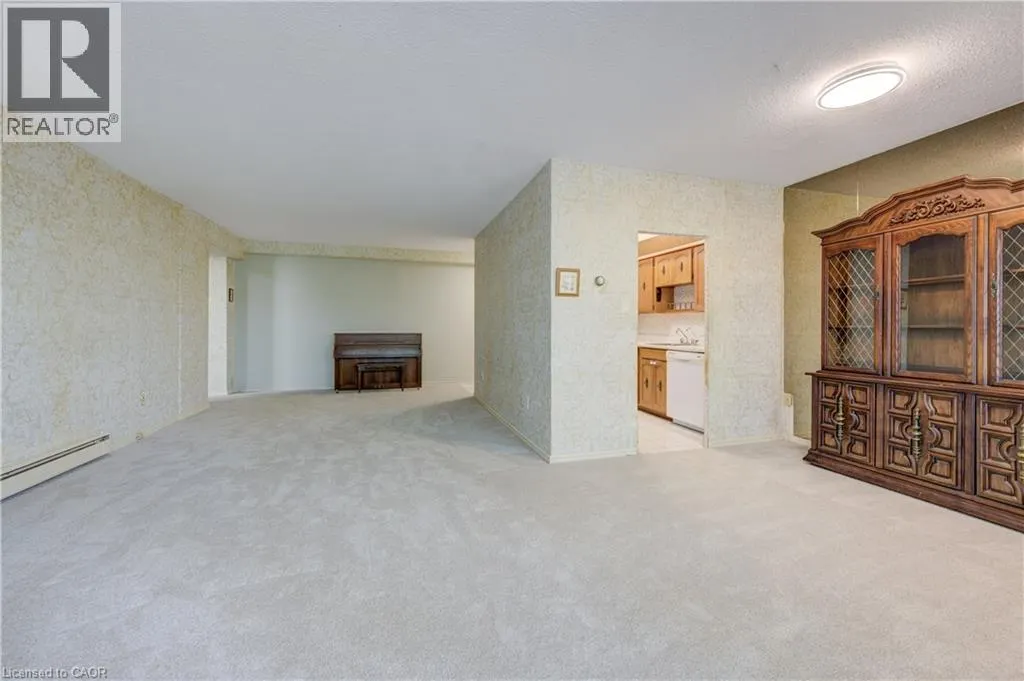 45 WESTMOUNT Road N Unit# 407, #407