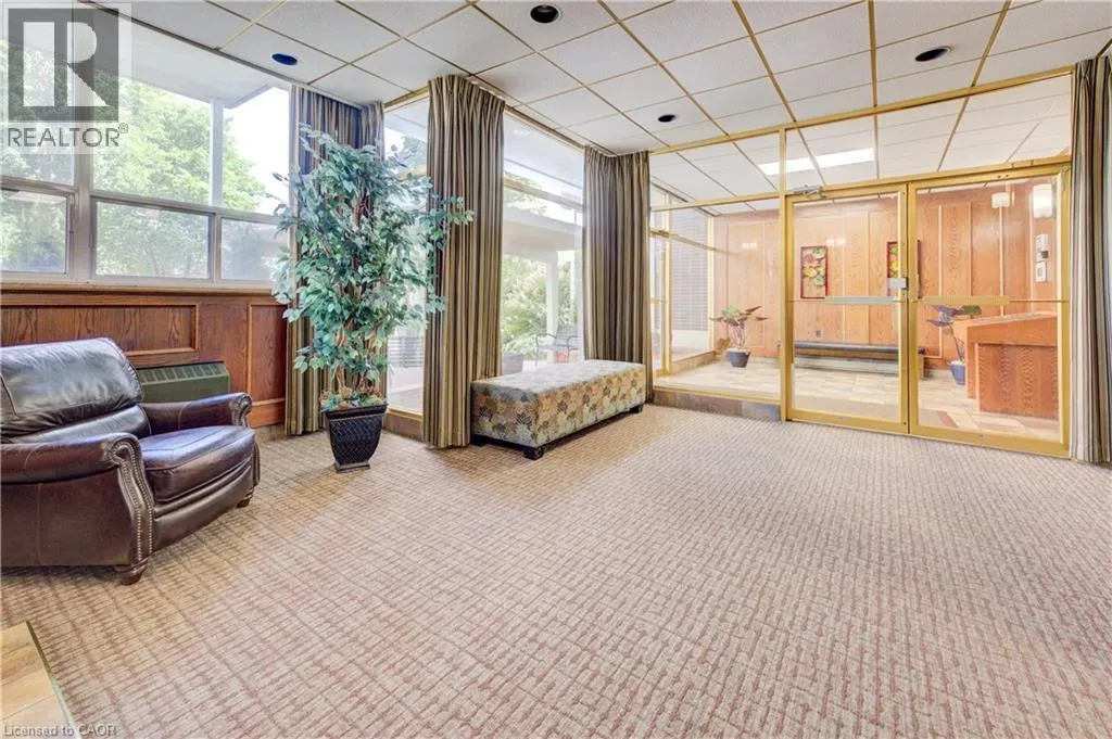 45 WESTMOUNT Road N Unit# 407, #407
