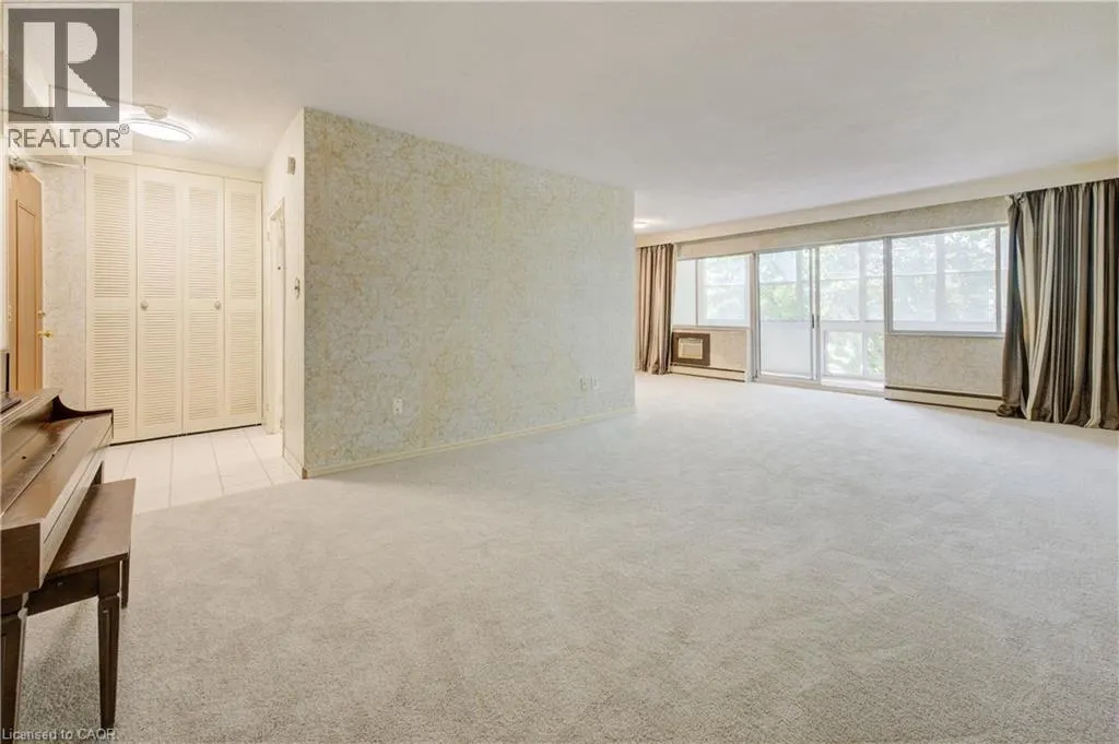 45 WESTMOUNT Road N Unit# 407, #407