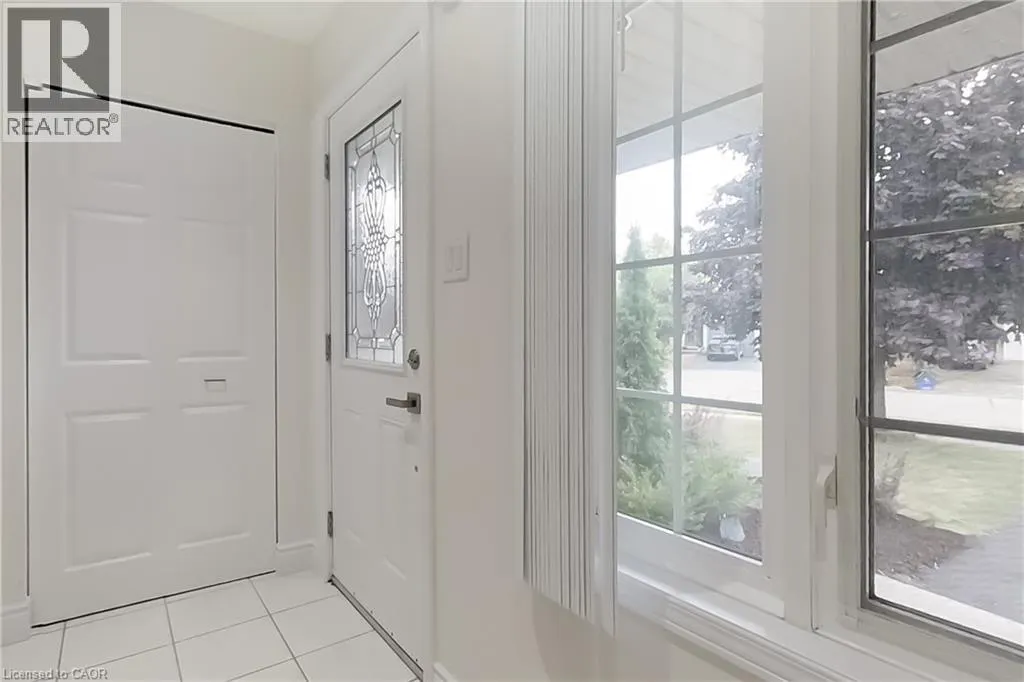 40 HAWKINS Drive
