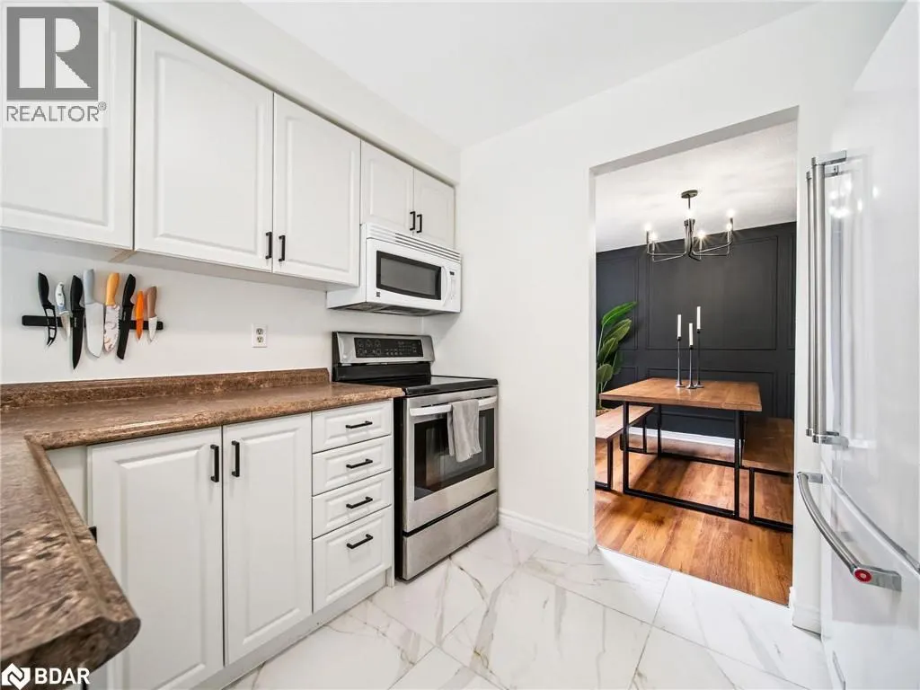 8 DARREN Drive