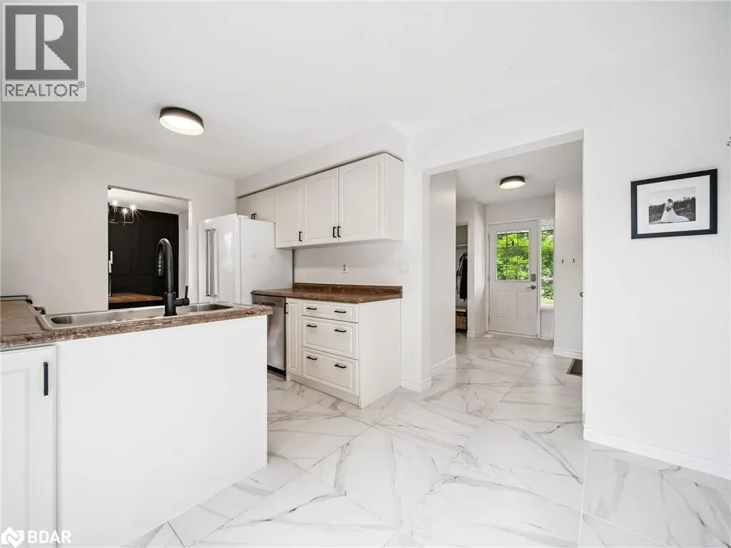 8 DARREN Drive