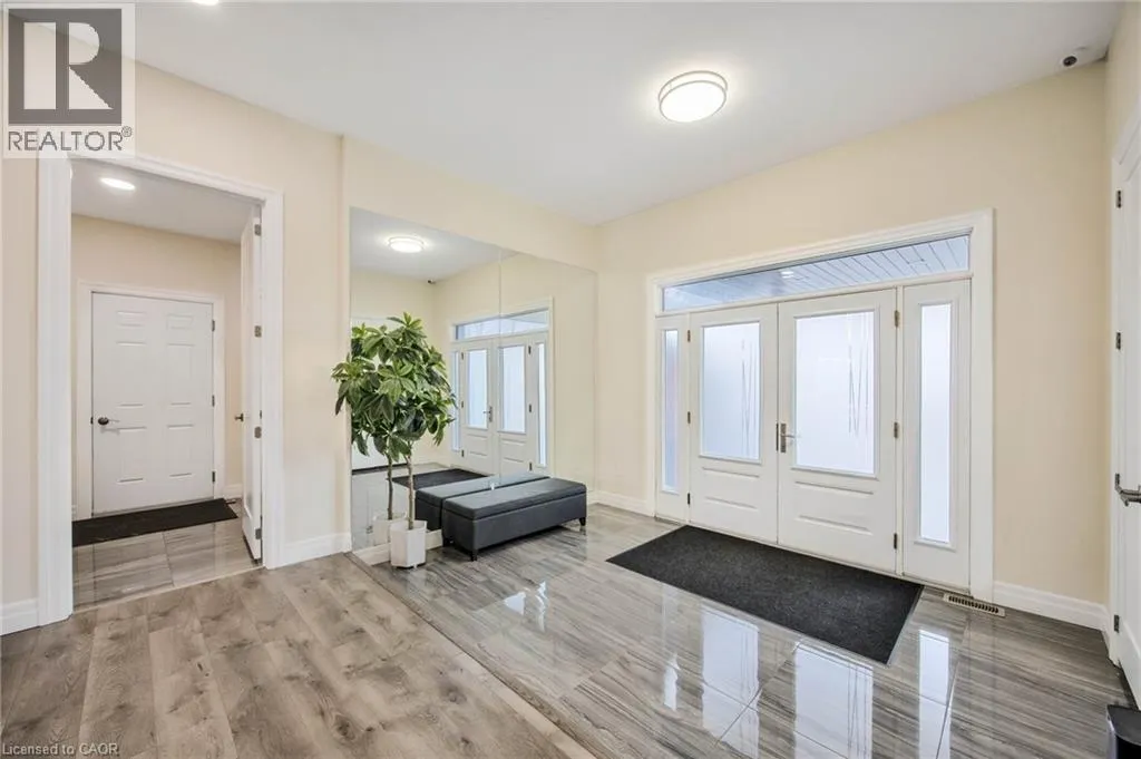 6 DOROTHYS Drive