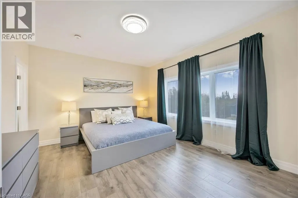 6 DOROTHYS Drive