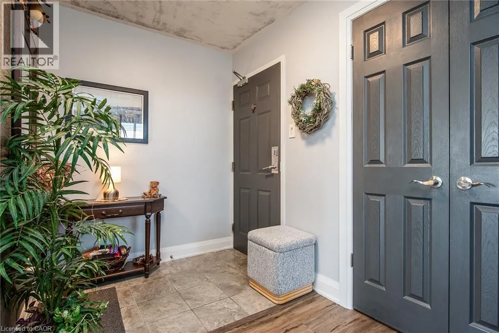 150 QUEEN Street S Unit# 1005, #1005
