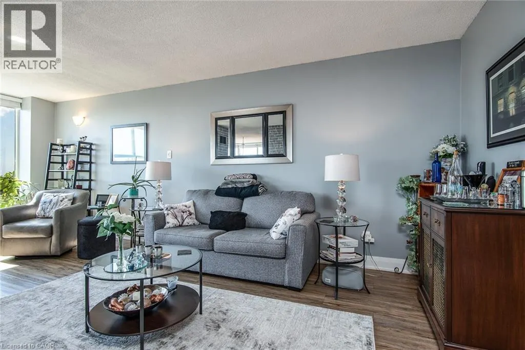 150 QUEEN Street S Unit# 1005, #1005