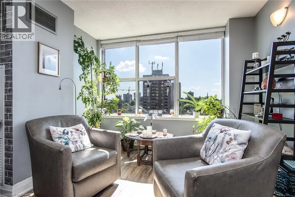 150 QUEEN Street S Unit# 1005, #1005