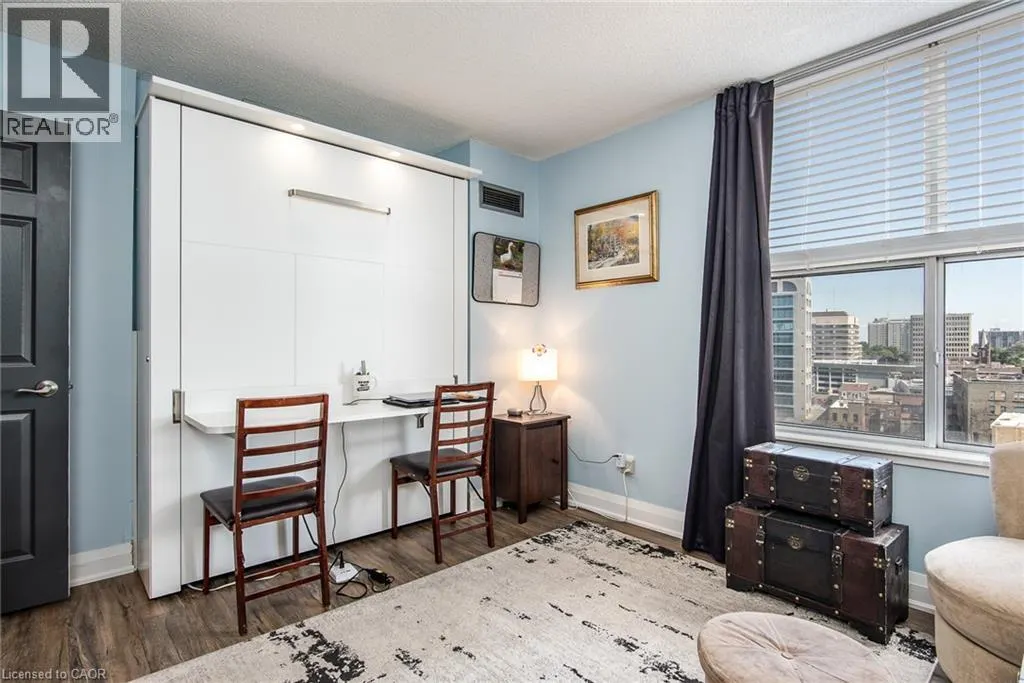 150 QUEEN Street S Unit# 1005, #1005