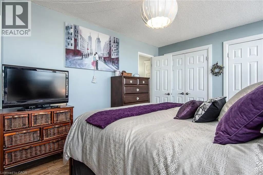 150 QUEEN Street S Unit# 1005, #1005