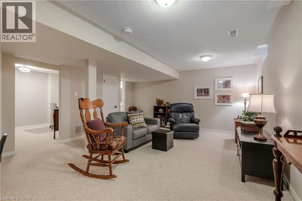 212 STONEHENGE Drive Unit# 49, #49