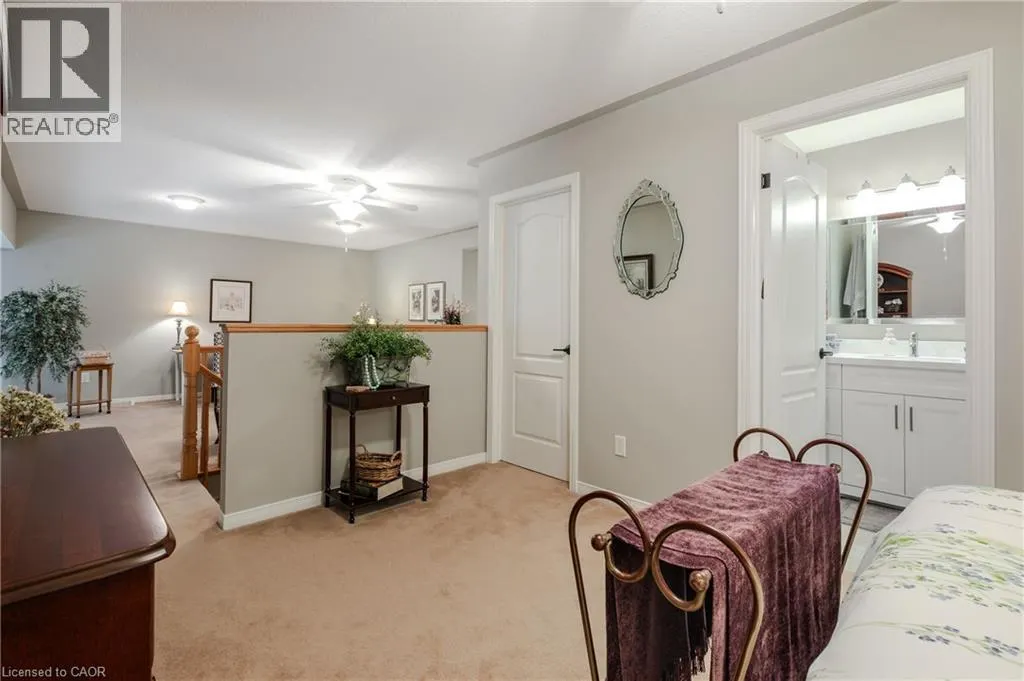 212 STONEHENGE Drive Unit# 49, #49