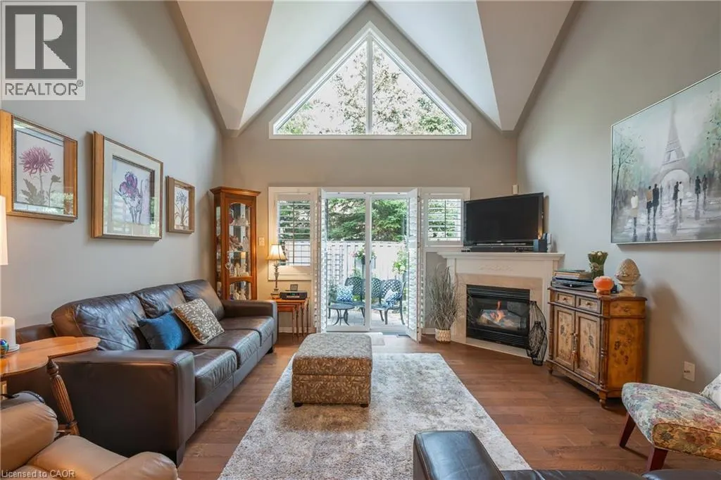 212 STONEHENGE Drive Unit# 49, #49