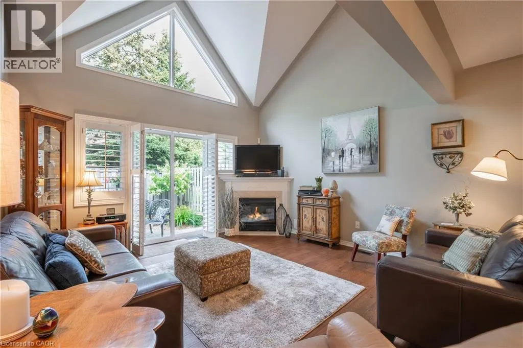 212 STONEHENGE Drive Unit# 49, #49