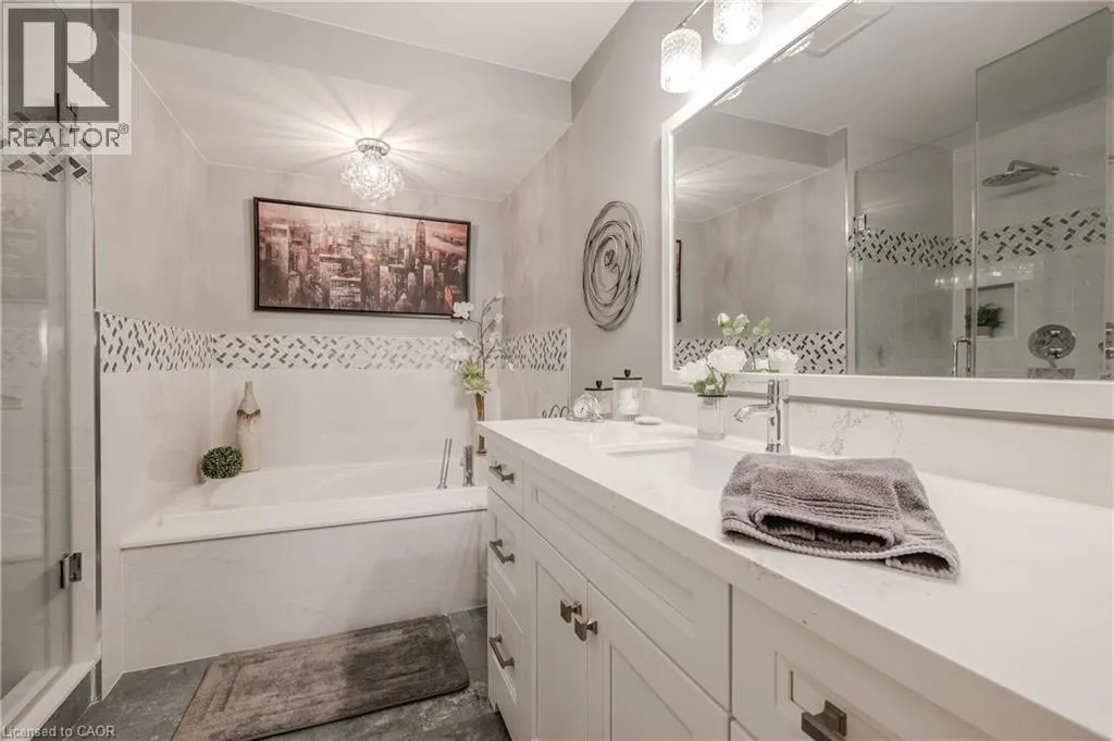 212 STONEHENGE Drive Unit# 49, #49