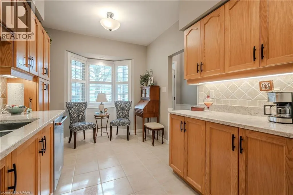 212 STONEHENGE Drive Unit# 49, #49