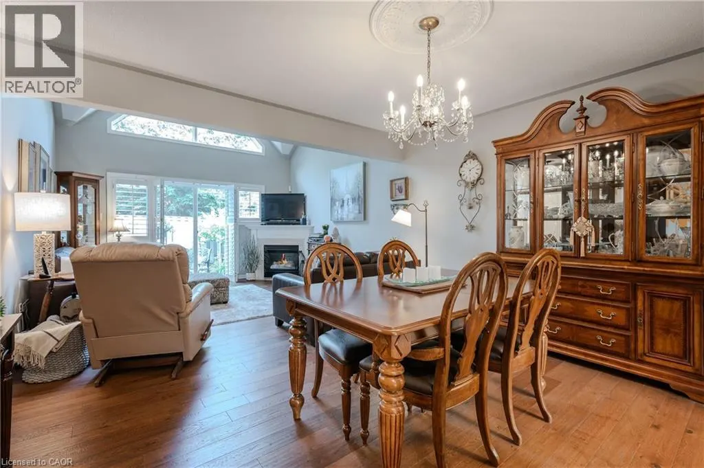 212 STONEHENGE Drive Unit# 49, #49