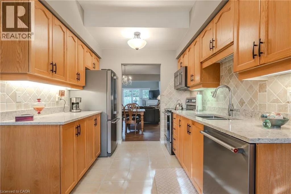 212 STONEHENGE Drive Unit# 49, #49