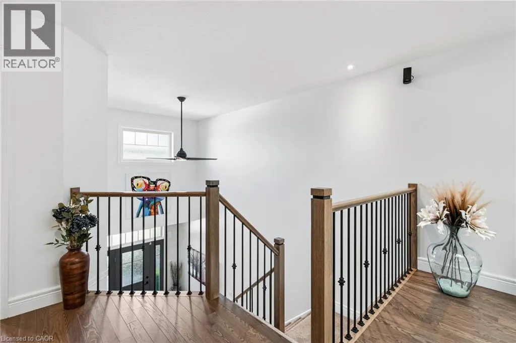 254 GOSLING Gardens Unit# 17, #17