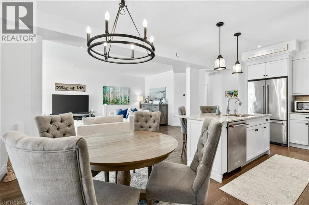 254 GOSLING Gardens Unit# 17, #17