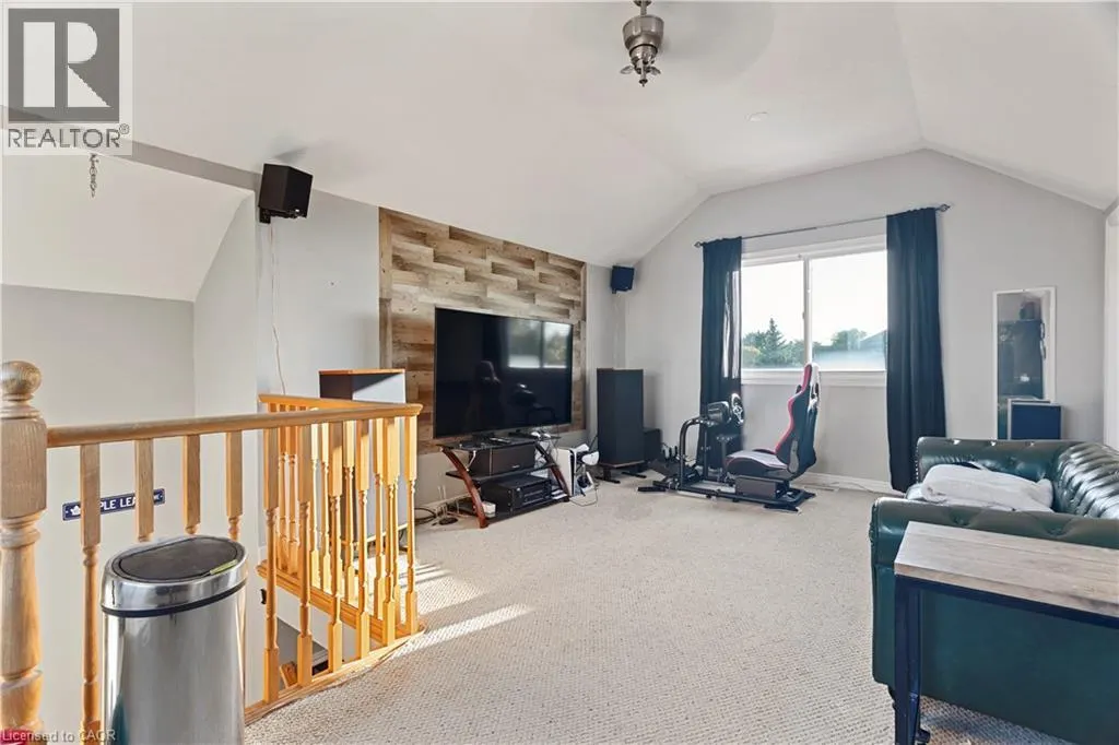 118 CHATEAU Crescent